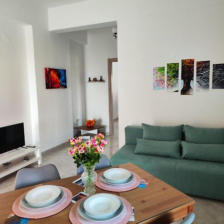 Oasis Apartments Perissa  Luaran gambar