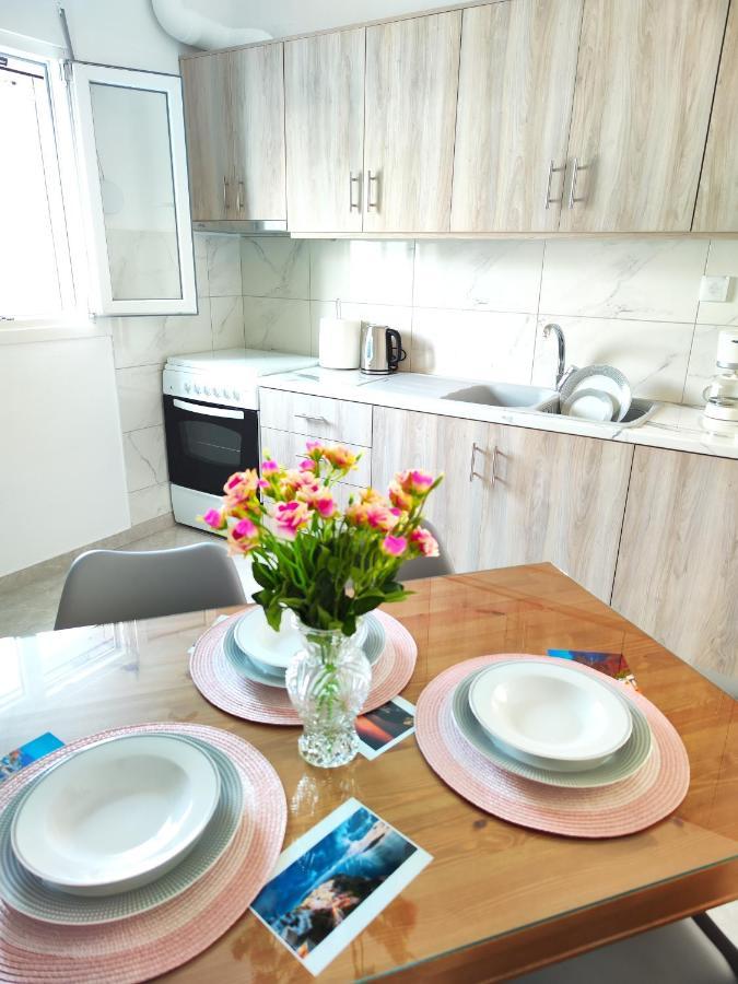 Oasis Apartments Perissa  Luaran gambar