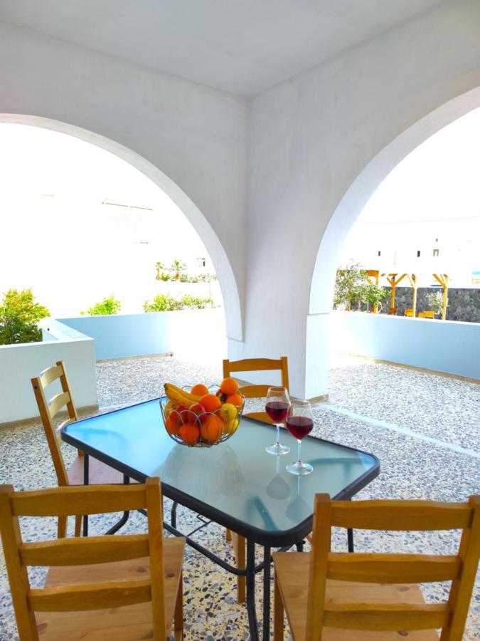 Oasis Apartments Perissa  Luaran gambar