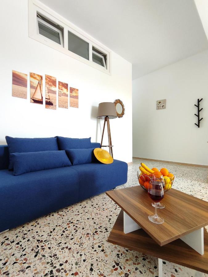 Oasis Apartments Perissa  Luaran gambar